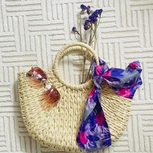 Summer Bag (woven- Rattan)